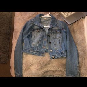 NEW JEAN JACKET SIZE SMALL